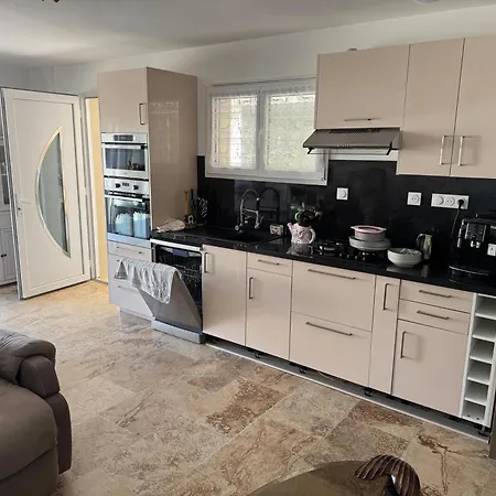 Holiday home La Lezardiere